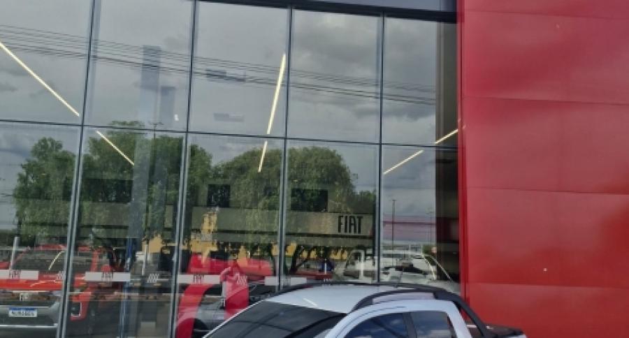 Volkswagen - 1.6 MSI ROBUST CD 8V FLEX 2P MANUAL - Prata - Tropical Multimarcas - Nossa Marca é Confiança!
