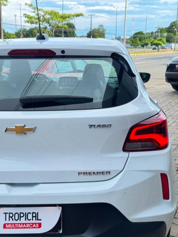 Chevrolet - 1.0 TURBO FLEX PREMIER AUTOMÁTICO - Branco - 5 - Tropical Multimarcas - Nossa Marca é Confiança!