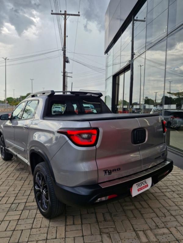 Fiat - 1.3 TURBO 270 FLEX VOLCANO AT6 - Prata - 12 - Tropical Multimarcas - Nossa Marca é Confiança!