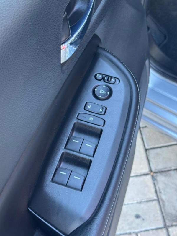Honda - 1.5 i-VTEC FLEX EXL CVT - Prata - 13 - Tropical Multimarcas - Nossa Marca é Confiança!