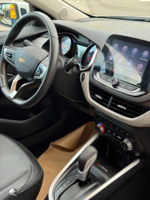 Chevrolet - 1.0 TURBO FLEX PREMIER AUTOMÁTICO - Branco - 13 - Tropical Multimarcas - Nossa Marca é Confiança!