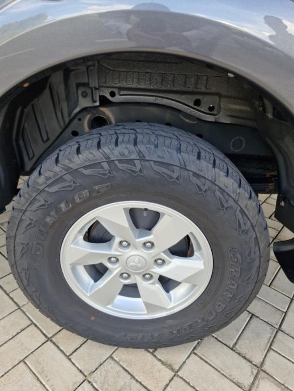 Mitsubishi - 2.4 16V TURBO DIESEL SPORT GLS CD 4P 4X4 AUTOMÁTICO - Marrom - 12 - Tropical Multimarcas - Nossa Marca é Confiança!