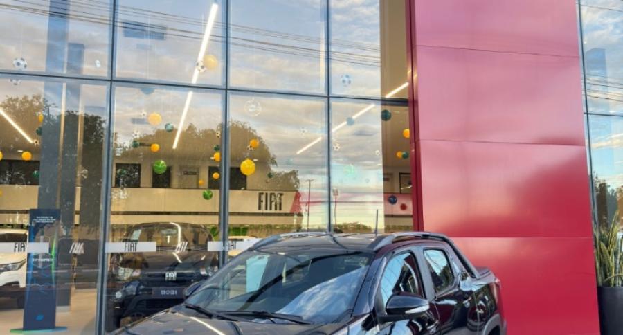 Fiat - 1.3 FIREFLY FLEX VOLCANO CD CVT - Preto - Tropical Multimarcas - Nossa Marca é Confiança!