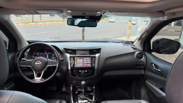Nissan - 2.3 16V TURBO DIESEL PLATINUM CD 4X4 AUTOMÁTICO - Preto - 6 - Tropical Multimarcas - Nossa Marca é Confiança!