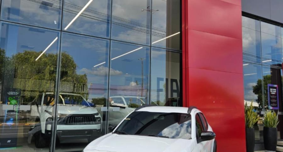 Fiat - 1.3 FLEX DRIVE CVT - Branco - Tropical Multimarcas - Nossa Marca é Confiança!