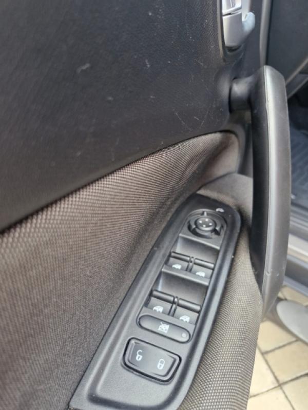 Fiat - 1.8 16V EVO FLEX FREEDOM AT6 - Prata - 8 - Tropical Multimarcas - Nossa Marca é Confiança!