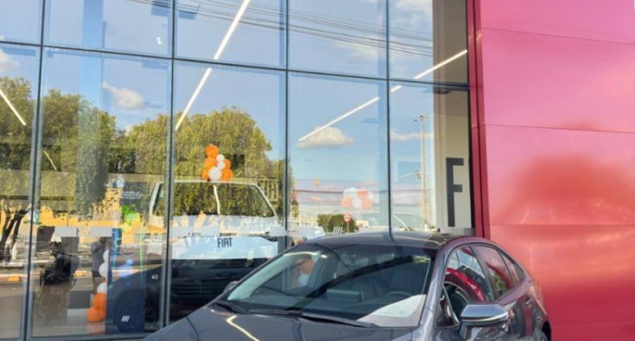 Toyota - 2.0 VVT-IE FLEX XEI DIRECT SHIFT - Cinza - Tropical Multimarcas - Nossa Marca é Confiança!