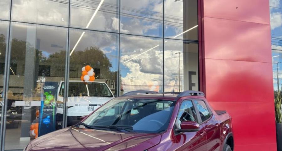 Fiat - 1.8 16V EVO FLEX FREEDOM AT6 - Vermelho - Tropical Multimarcas - Nossa Marca é Confiança!