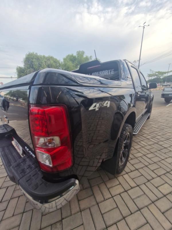 Chevrolet - 2.8 16V TURBO DIESEL HIGH COUNTRY CD 4X4 AUTOMÁTICO - Preto - 16 - Tropical Multimarcas - Nossa Marca é Confiança!