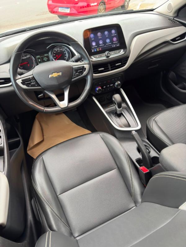 Chevrolet - 1.0 TURBO FLEX PREMIER AUTOMÁTICO - Branco - 8 - Tropical Multimarcas - Nossa Marca é Confiança!