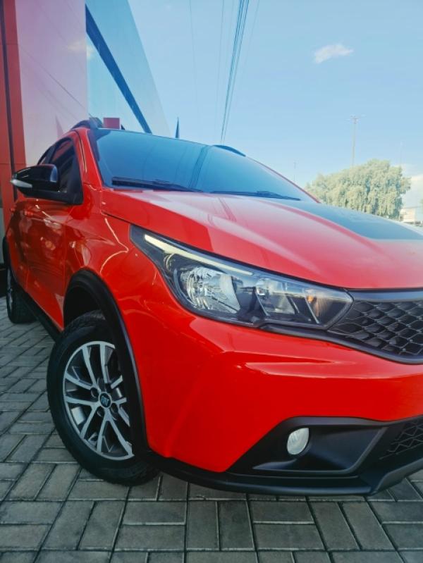 Fiat - 1.3 FIREFLY FLEX TREKKING CVT - Vermelho - 3 - Tropical Multimarcas - Nossa Marca é Confiança!