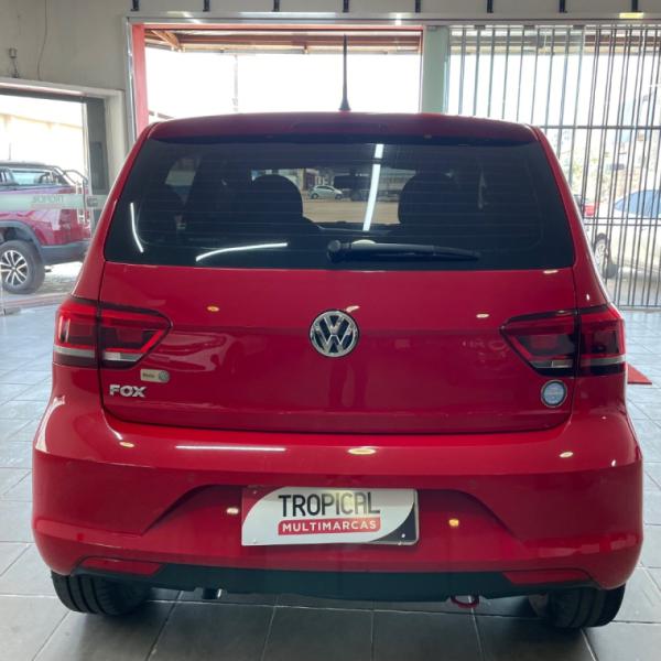 Volkswagen - CONNECT 1.6 MANUAL - Vermelho - 4 - Tropical Multimarcas - Nossa Marca é Confiança!