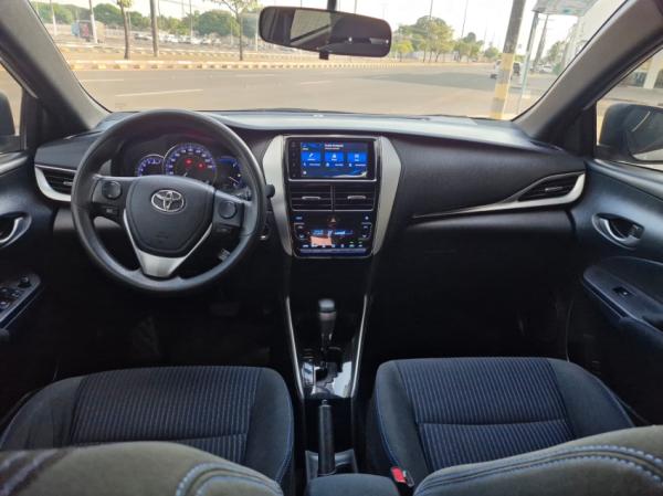Toyota - 1.3 16V FLEX XL MULTIDRIVE - Branco - 8 - Tropical Multimarcas - Nossa Marca é Confiança!